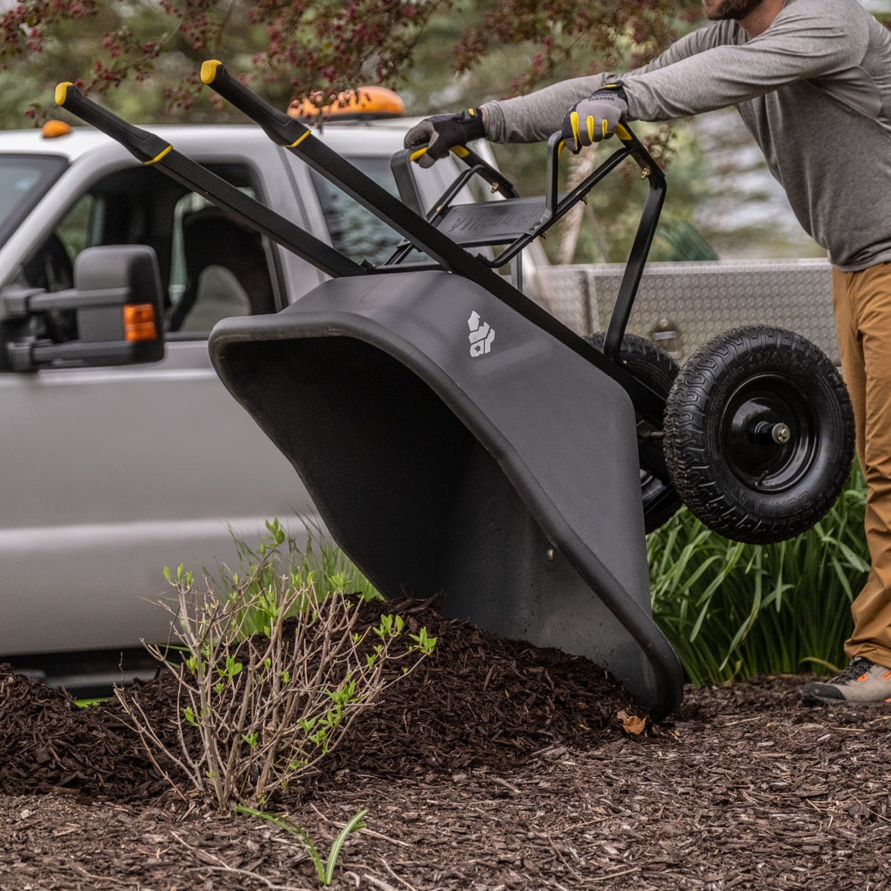 GORILLA CPX-8D POLY WHEELBARROW