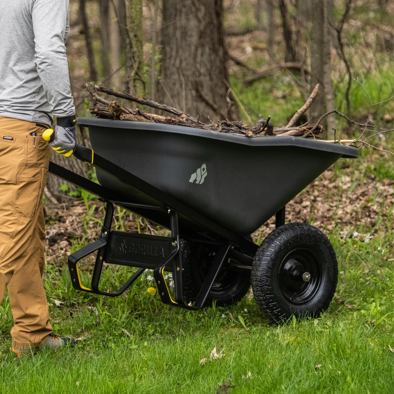 GORILLA CPX-8D POLY WHEELBARROW