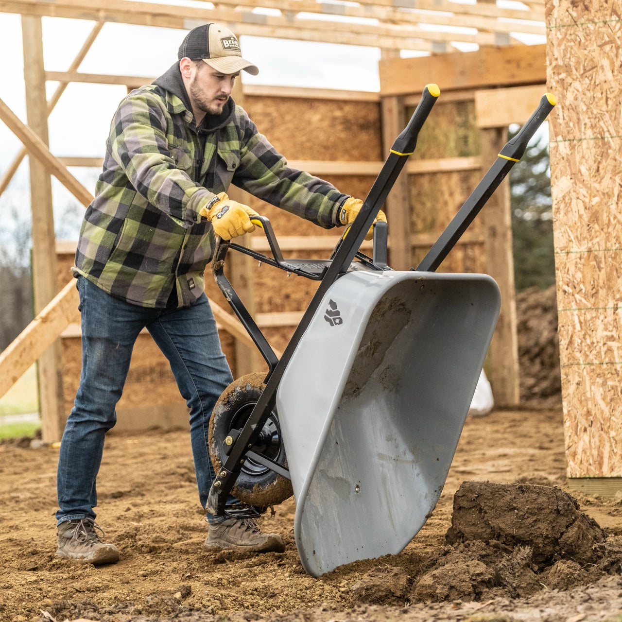 GORILLA XXD WHEELBARROW